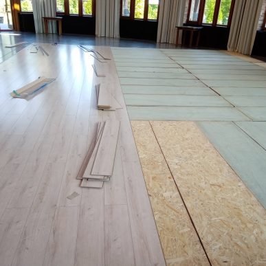 Укладання ламінату для сцени Укладання ламінату в Києві